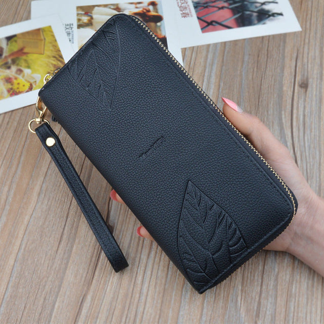 Hand Wallet Woman