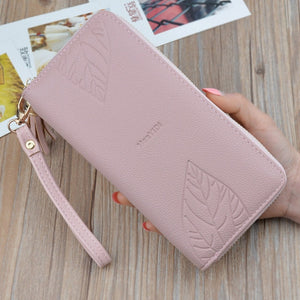 Hand Wallet Woman